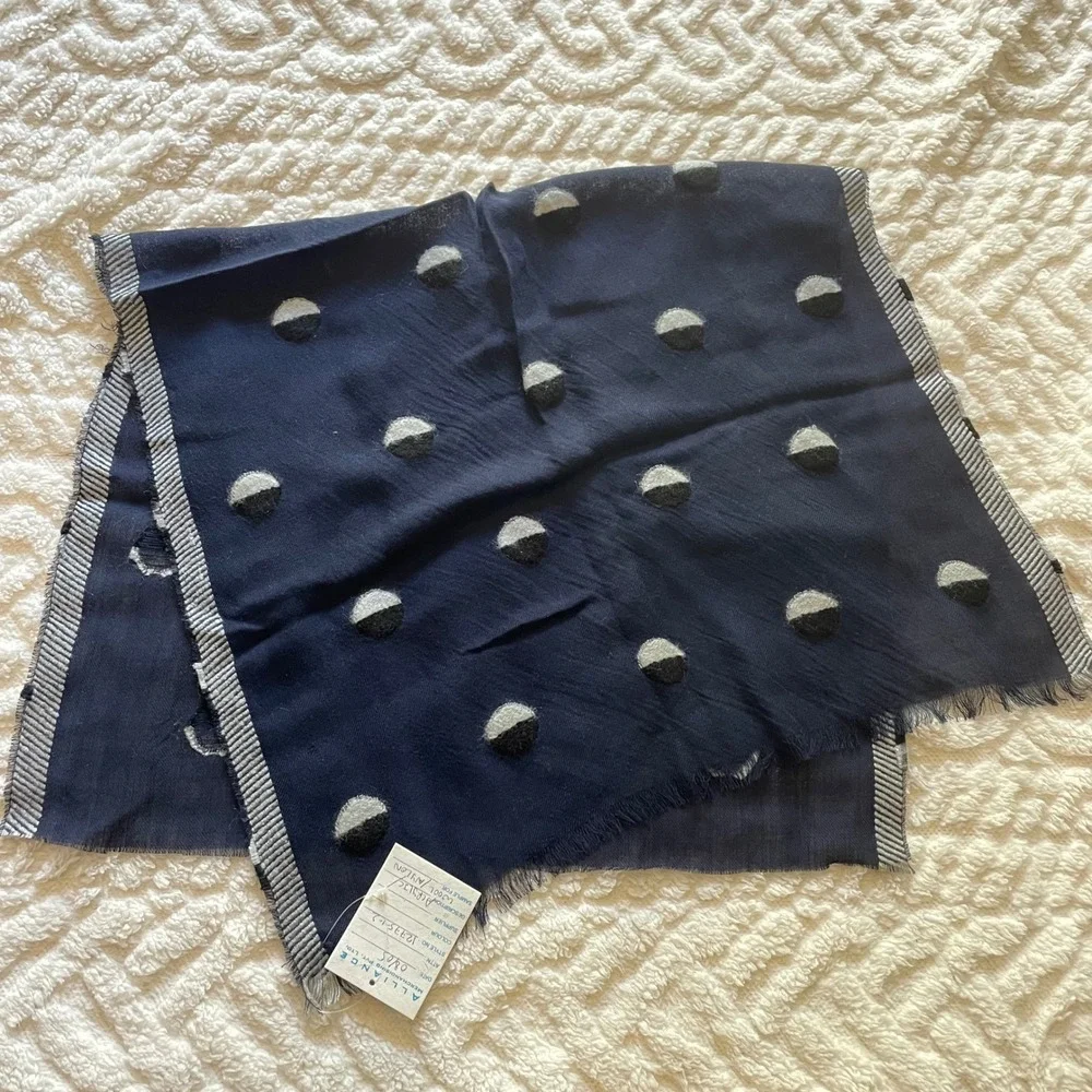 Alliance Merchandising Navy Blue Acrylic Wool‎ Nylon Dot Scarf